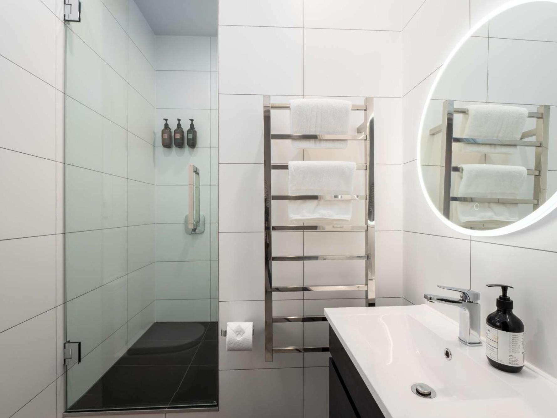 Papillon, A Relax It'S Done Luxury Holiday Home Distretto di Distretto di Queenstown Esterno foto